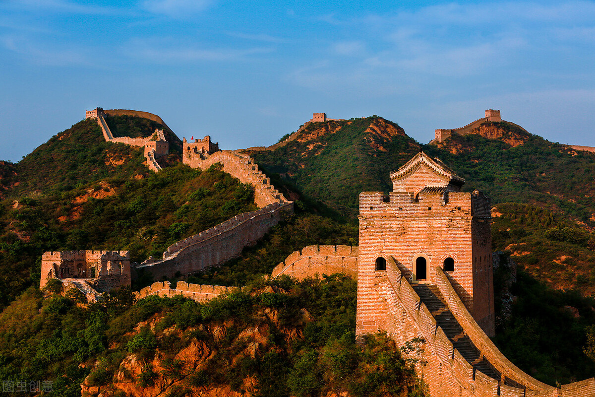 推荐国内的十大世界级美景，个个都是超乎寻常的美景，此生必去