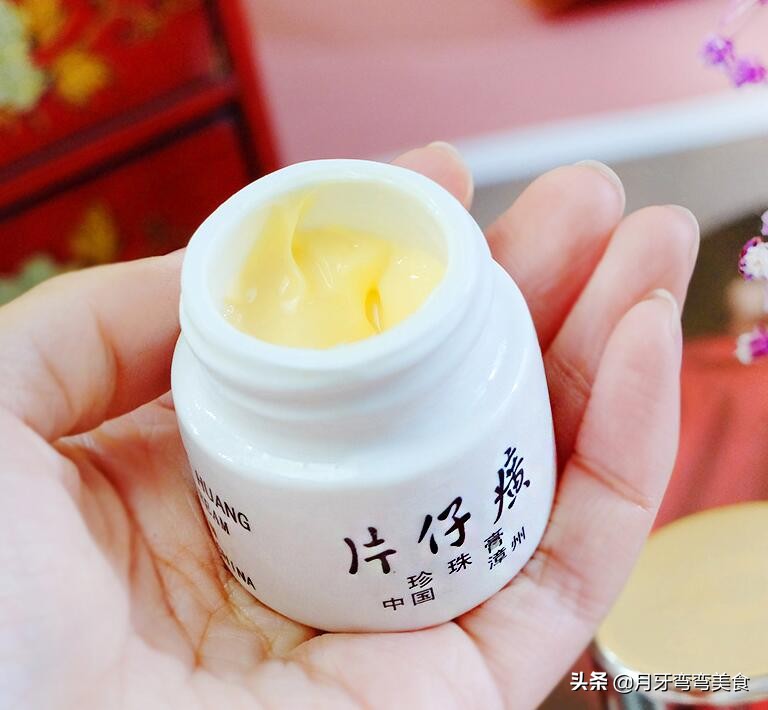 40岁女人，“素颜霜”不妨选这3样国货，保湿提肤色，春夏用挺好