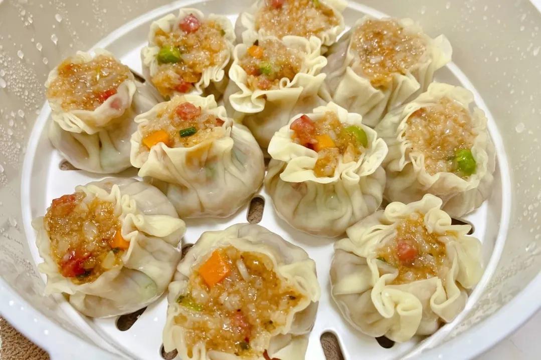 腊肠晾好了，不会吃可不行！分享4种美味做法，家人孩子都爱吃