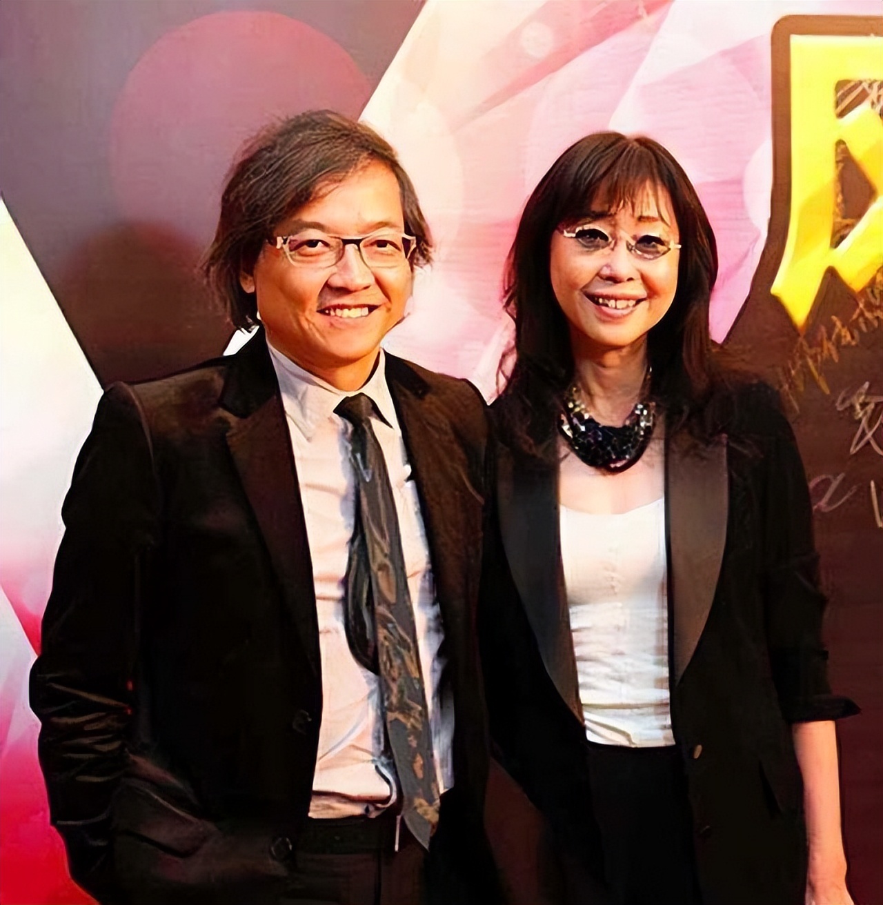 27天之内16位名人相继去世，最小者仅18岁，有2人同一天离世