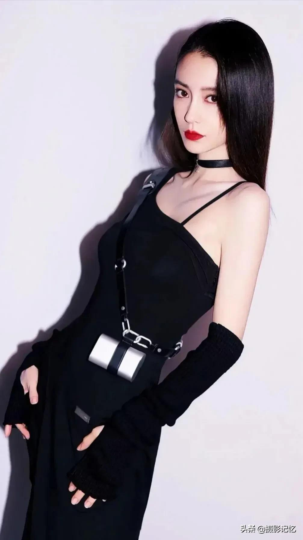 杨颖：佼人撩兮