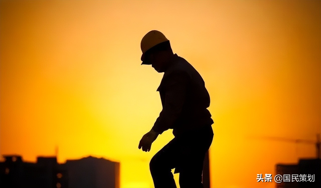 加快农业转移人口市民化，沦为二等公民的农民，迎来收账期？