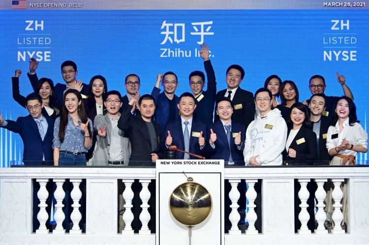 知乎增收不增利：毛利率下滑，2021年第四季度亏损扩大8倍