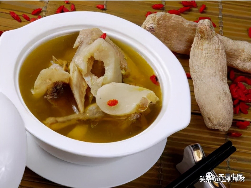 天麻叶子图片（天麻药物的功效和作用介绍）