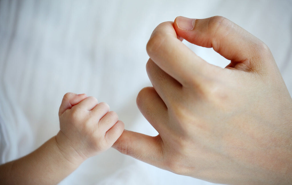 新生宝宝6种"怪现象",家长要"见怪不怪",正确护理才不坑娃