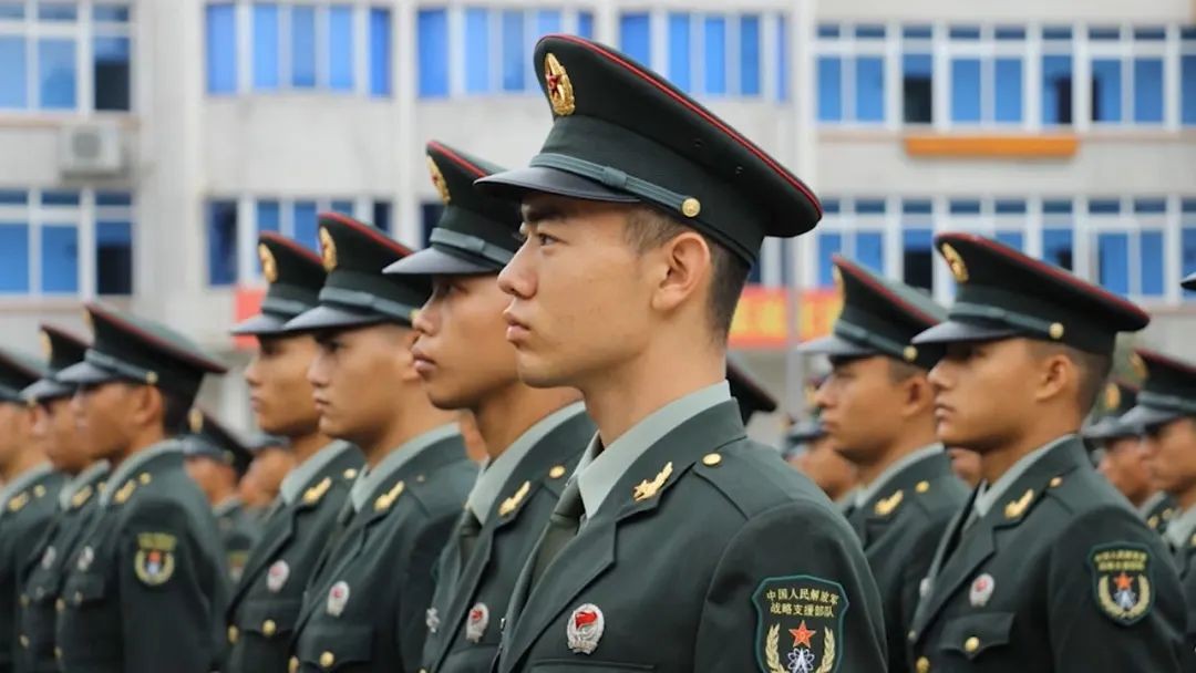 近日，北京大学生退役军人学霸获重磅表彰，登上央视！