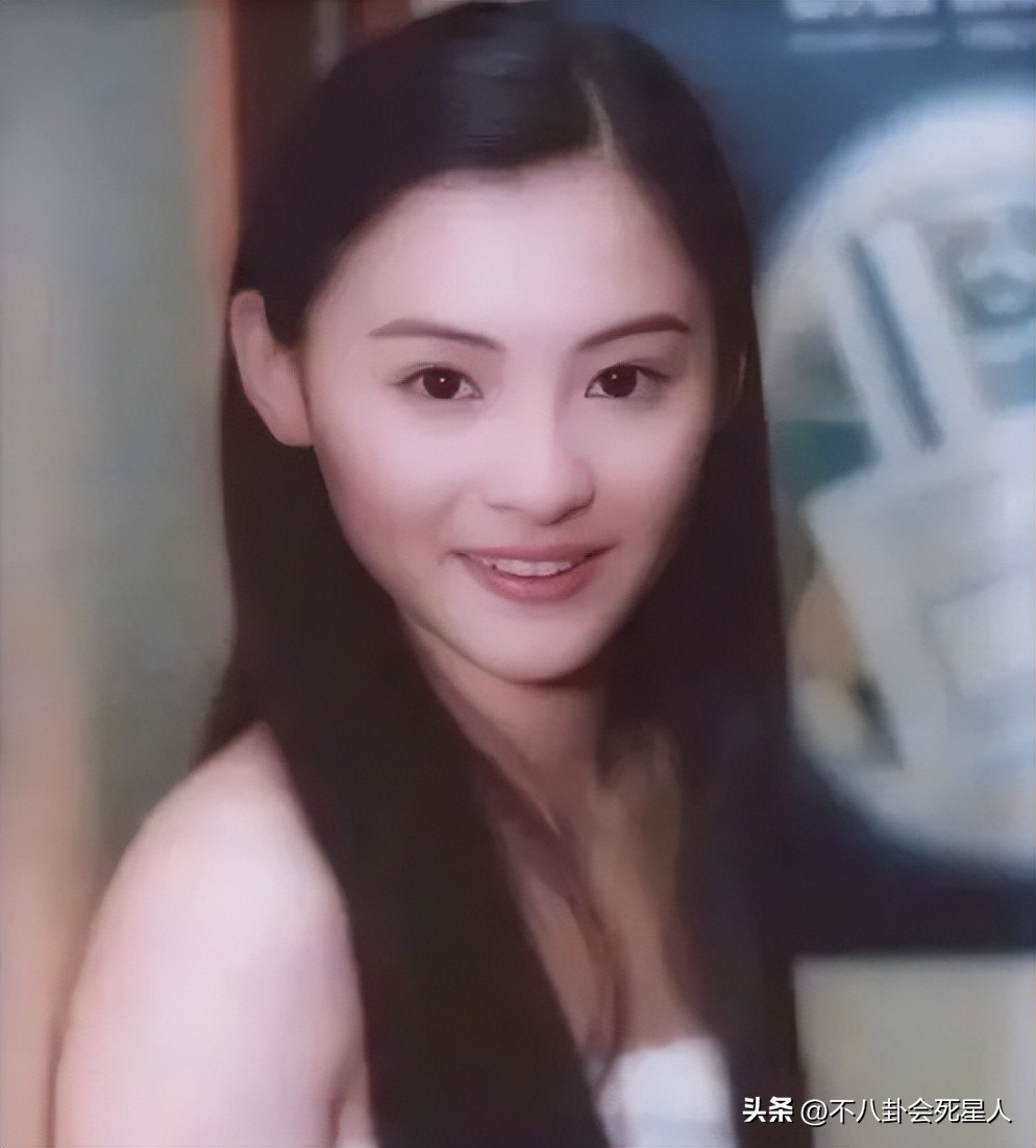 明星的早期照片，谢霆锋土，杨颖非主流，都是“黑历史”