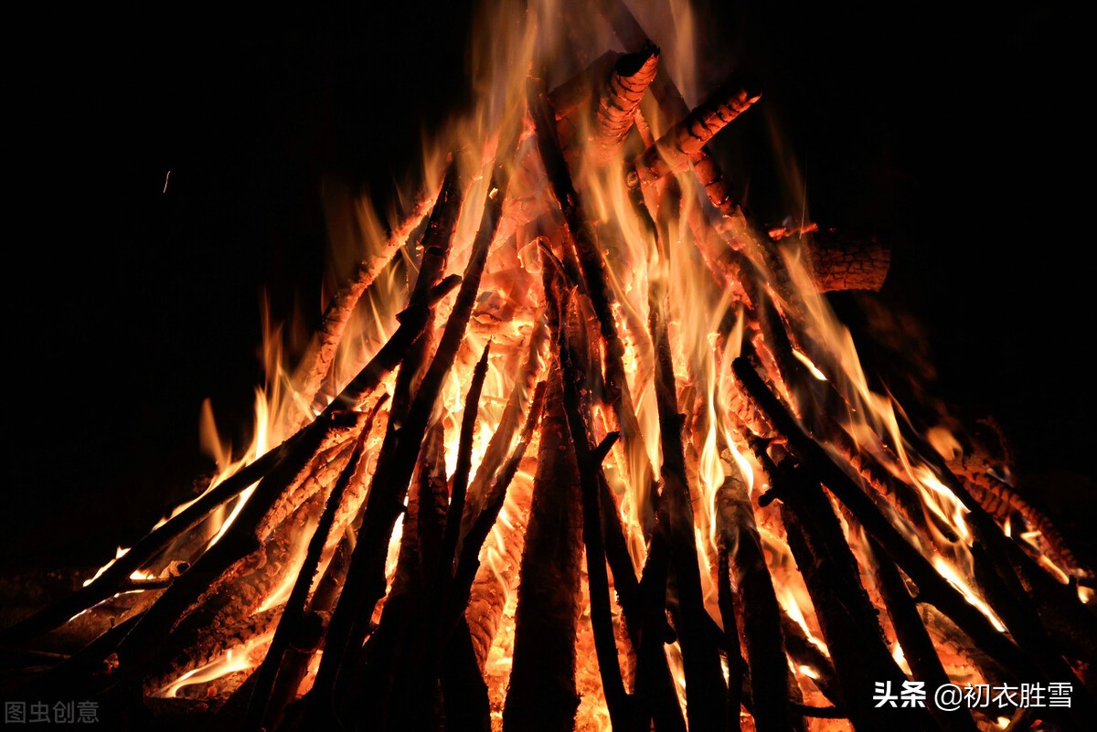 元宵节灯火宋词五首：年年此夜，华灯盛照，人月圆时