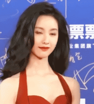 女明星的“海藻般长发”长啥样