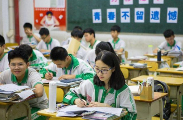 “民转公”方针大致敲定，民办学校老师怎么办？三条出路可以考虑