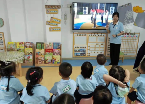 公立幼儿园和私立幼儿园有何不同？上小学就能看出来，家长别选错