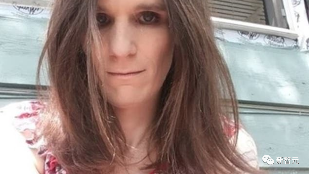 36岁前亚马逊变性黑客，窃取超1亿人数据被判20年监禁