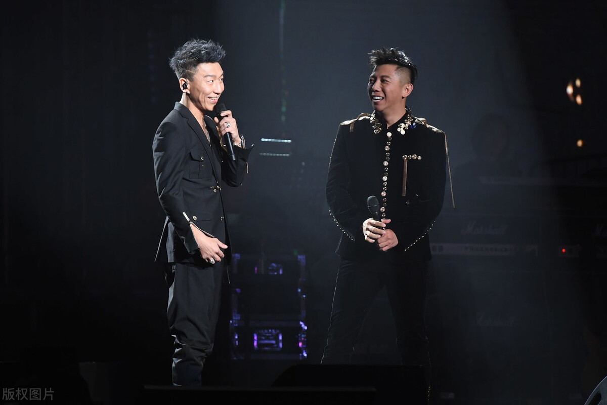 羽泉组合:胡海泉和陈羽凡分开四年多,他俩的状况太不一样