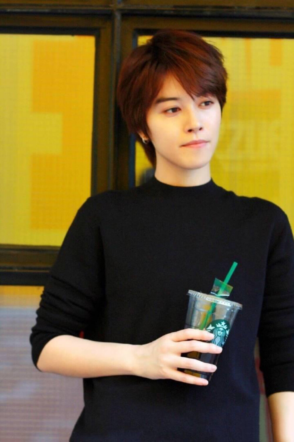 这才叫“女扮男装”，这10位女演员我差点就相信她们是男人了