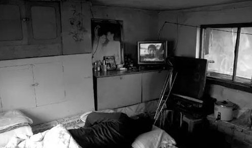 1978年，东北小伙子一把斧头救了85条人命，他却因此痛苦了27年