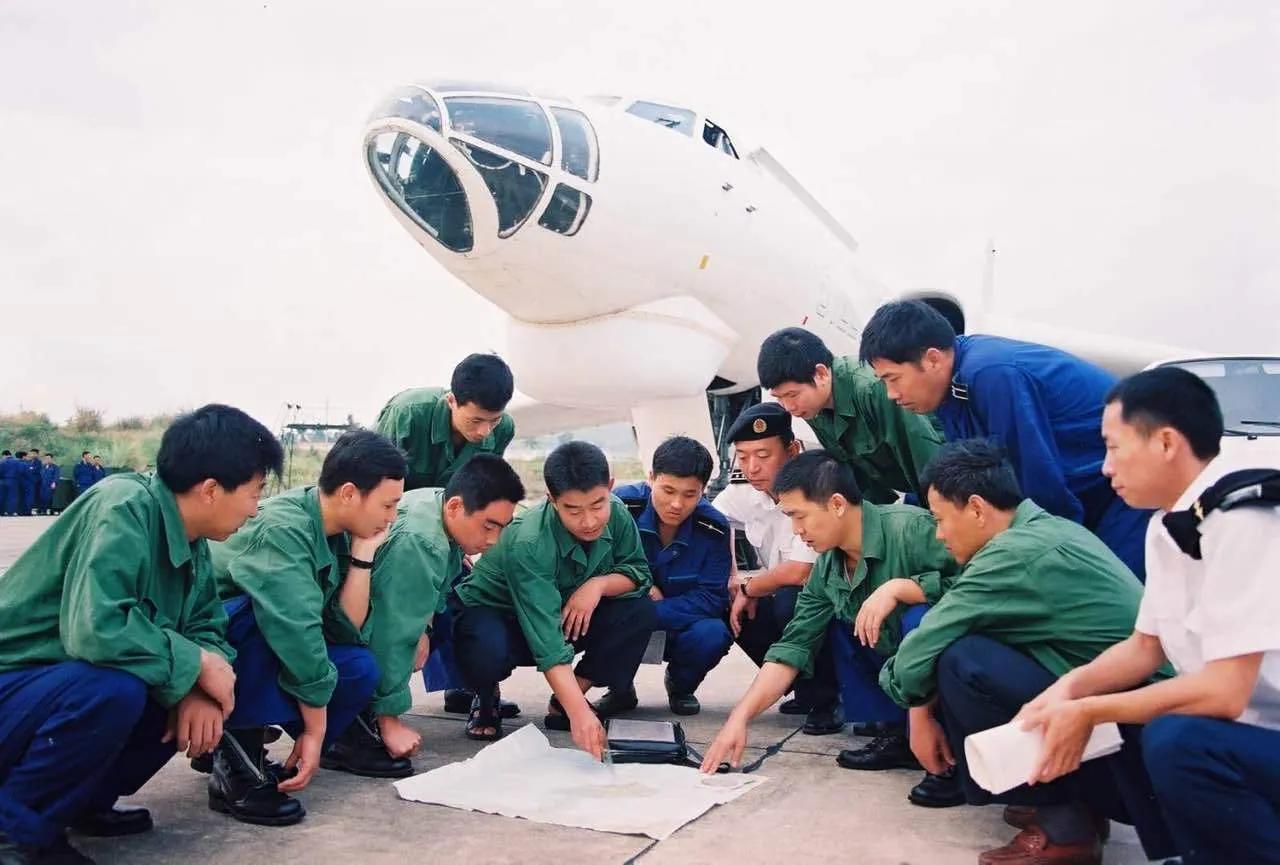 01���Ϻ�ײ������ΰ�ɹ���ɡ��Ϊ��10����Ҳû�ҵ���