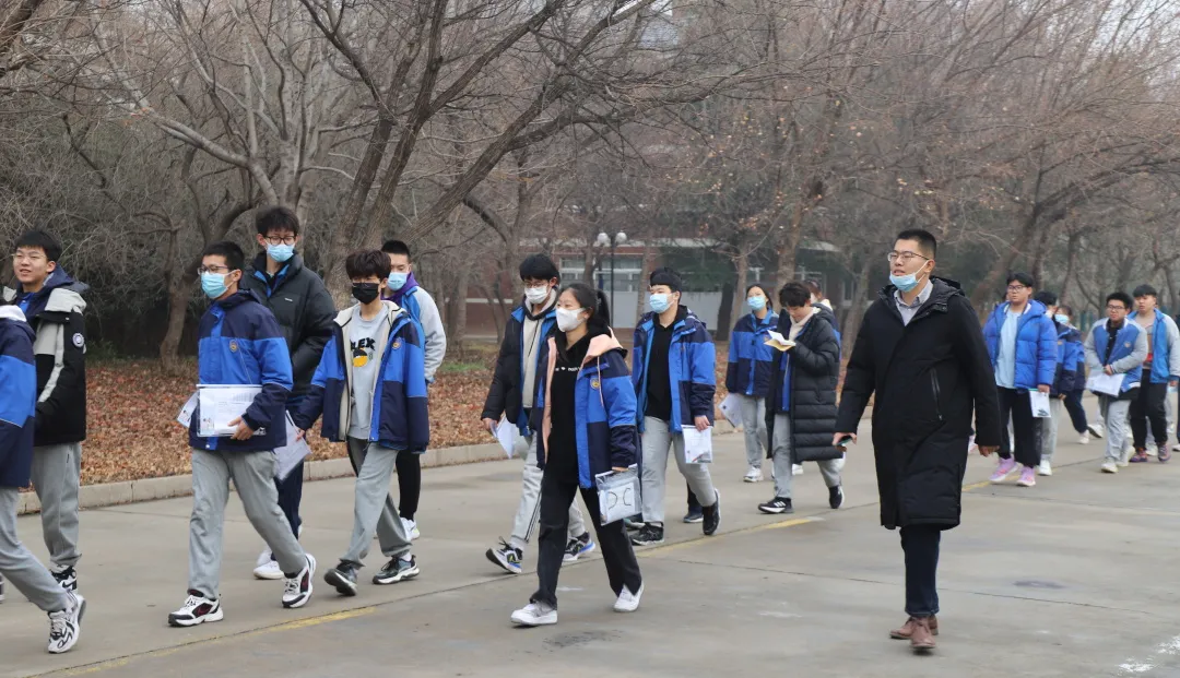 只争朝夕，全力以赴 | 高二年级学业水平考试进行中