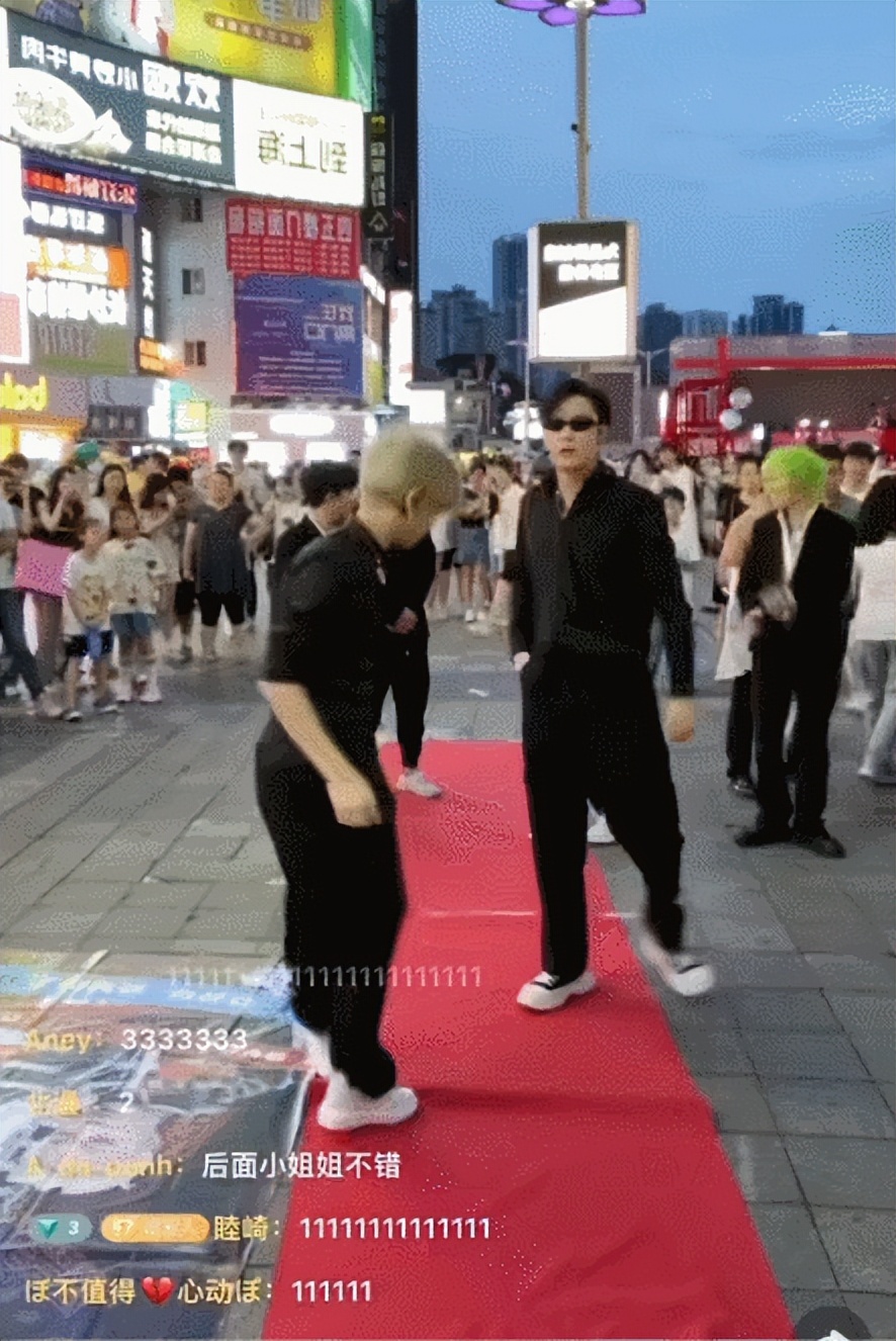 也许比天上的明“星”，ESO的“土”更受欢迎？