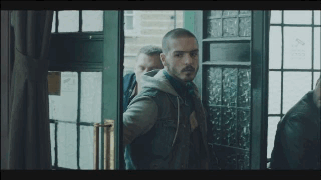 都市街头版“权力的游戏”，却很少有人提及，它值得登上更多榜单