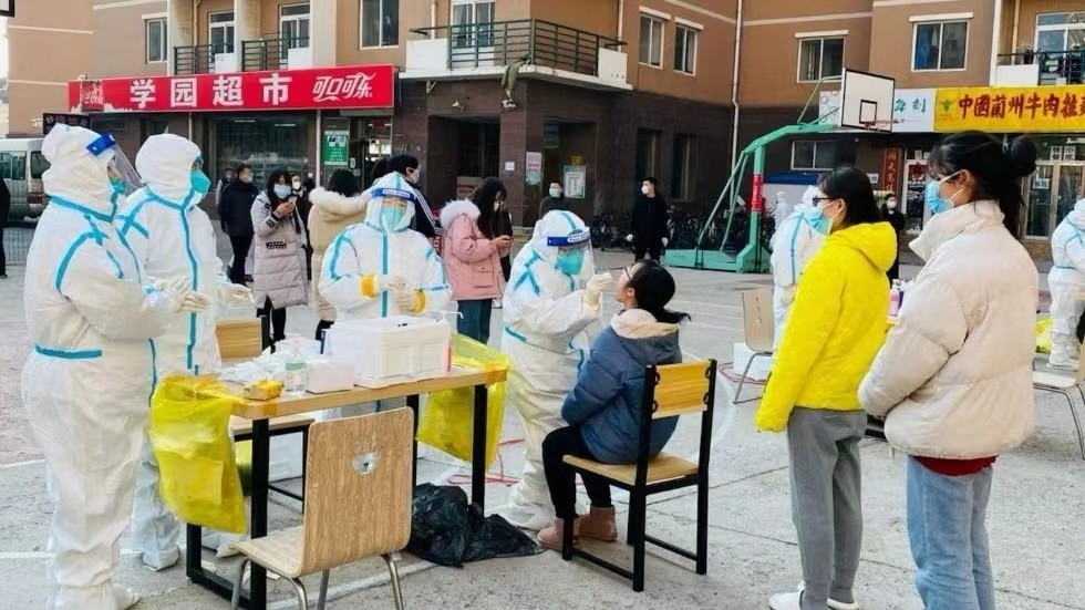 大学生无聊可以做什么（封校后的大学生都在做什么）