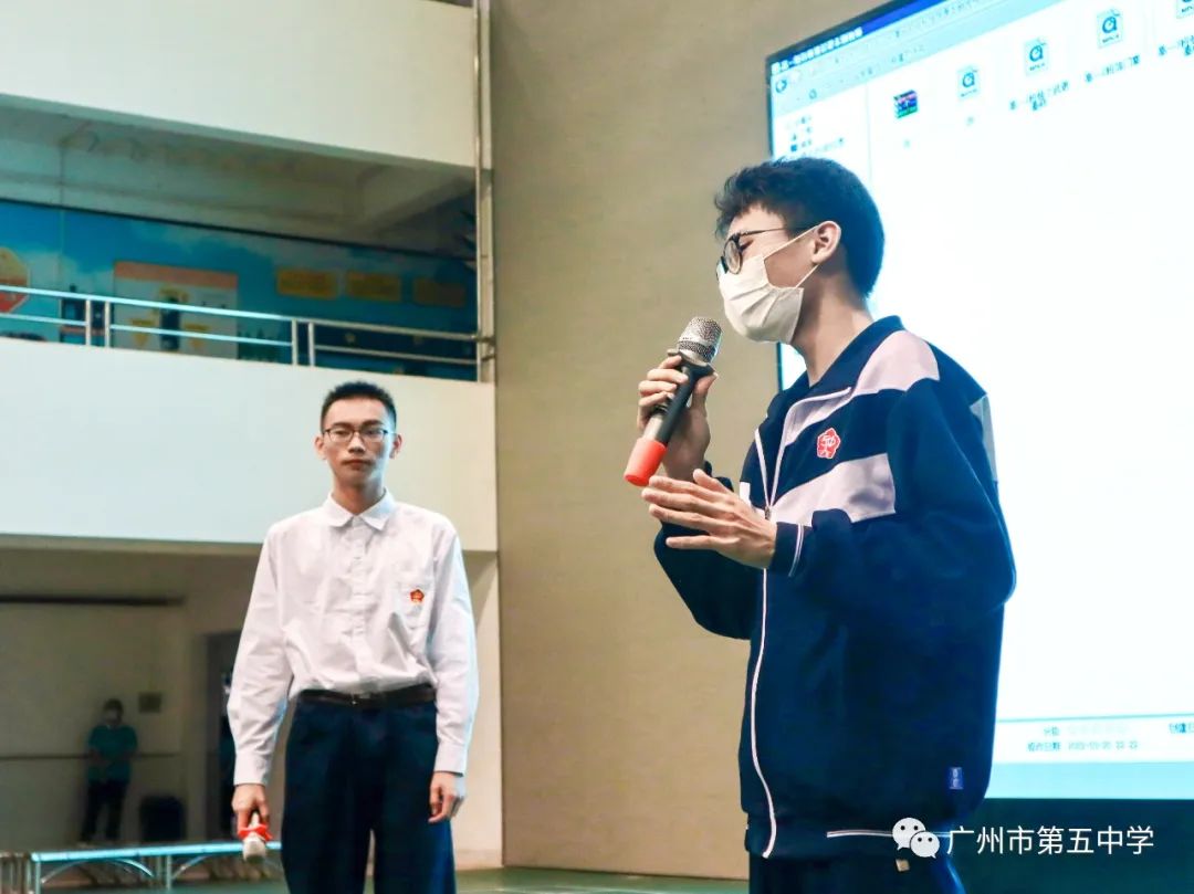 廣州五中是重點(diǎn)中學(xué)嗎?學(xué)子愛上經(jīng)典(圖3) 廣州五中是重點(diǎn)中學(xué)嗎?學(xué)子愛上經(jīng)典(圖3)