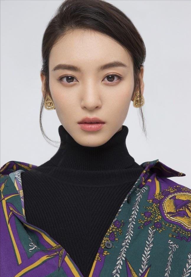 这才叫“女扮男装”，这10位女演员我差点就相信她们是男人了