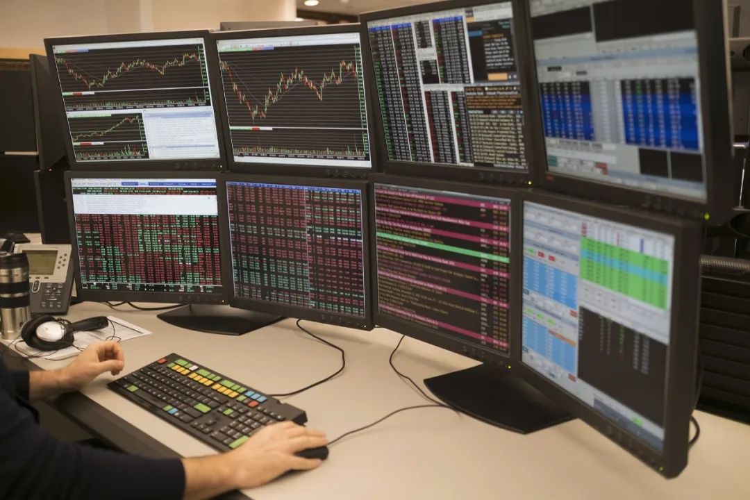 2道小学数学题，告诉你是如何在投资中亏损的 | 品牌新事