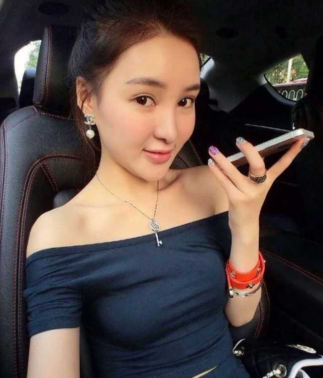 郭美美悲剧人生始作俑者，是她亲妈郭登峰