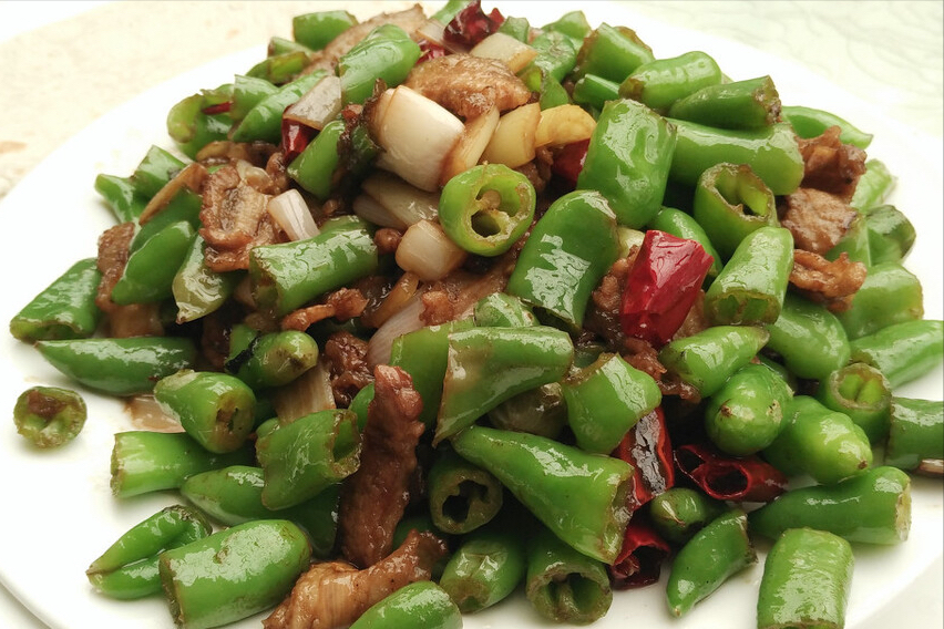 中国“八大菜系”里，有你家乡的菜吗？北方菜系为何只占一席？