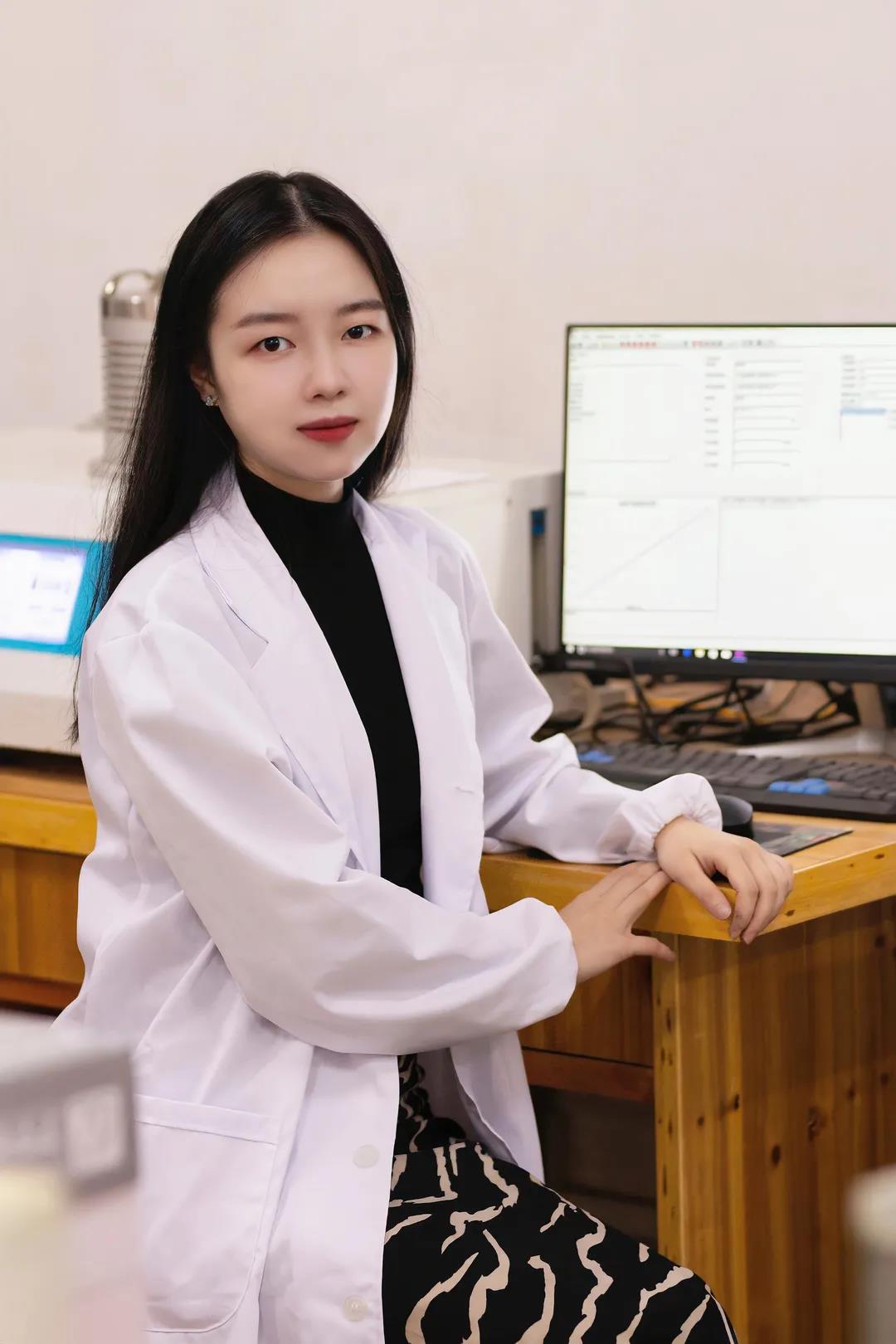 湖南科大再现“女神级”学霸，低调保研清华，在学校一鸣惊人