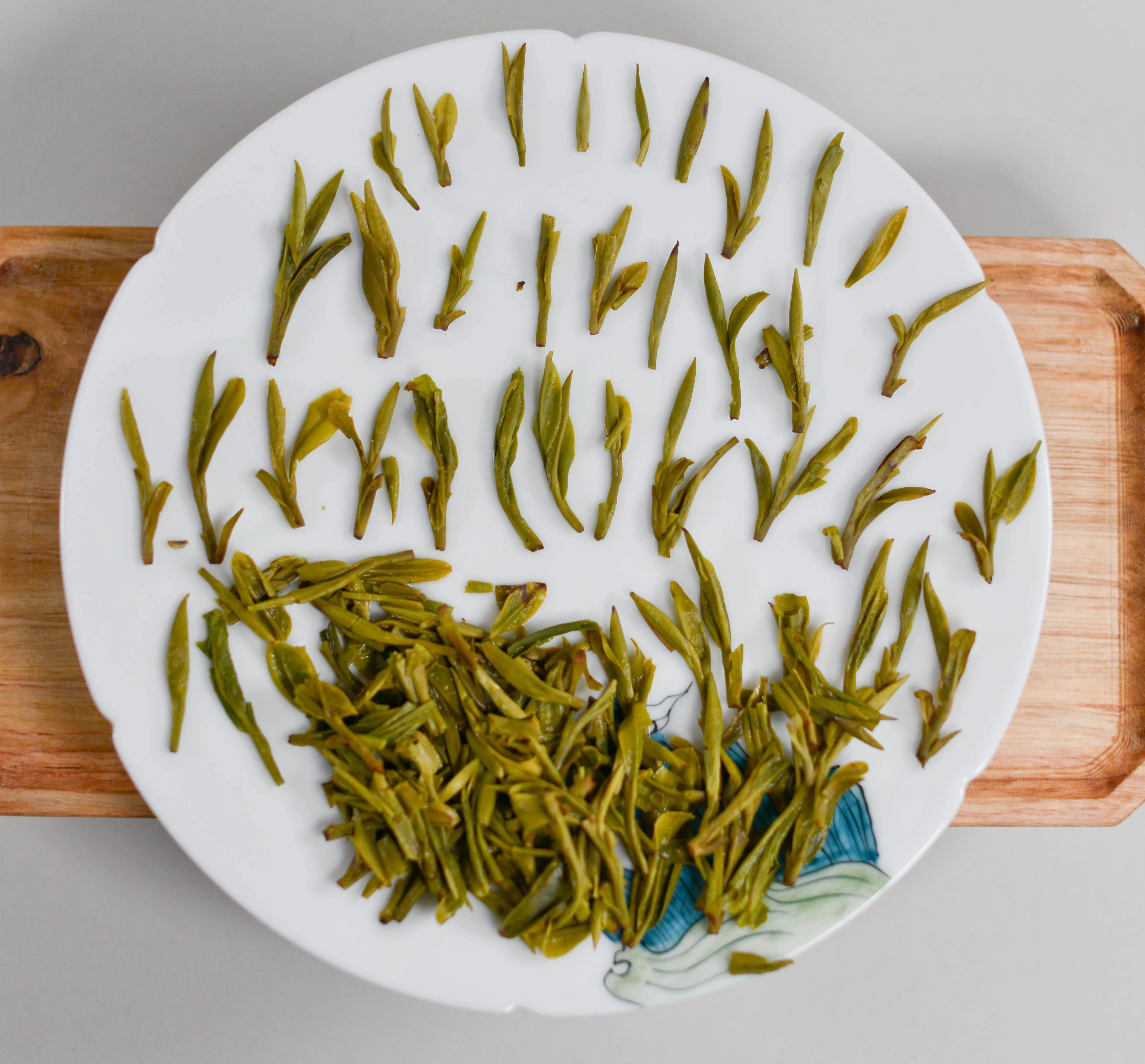 贡牌西湖龙井价格表钱塘龙井与越州龙井谁更好喝