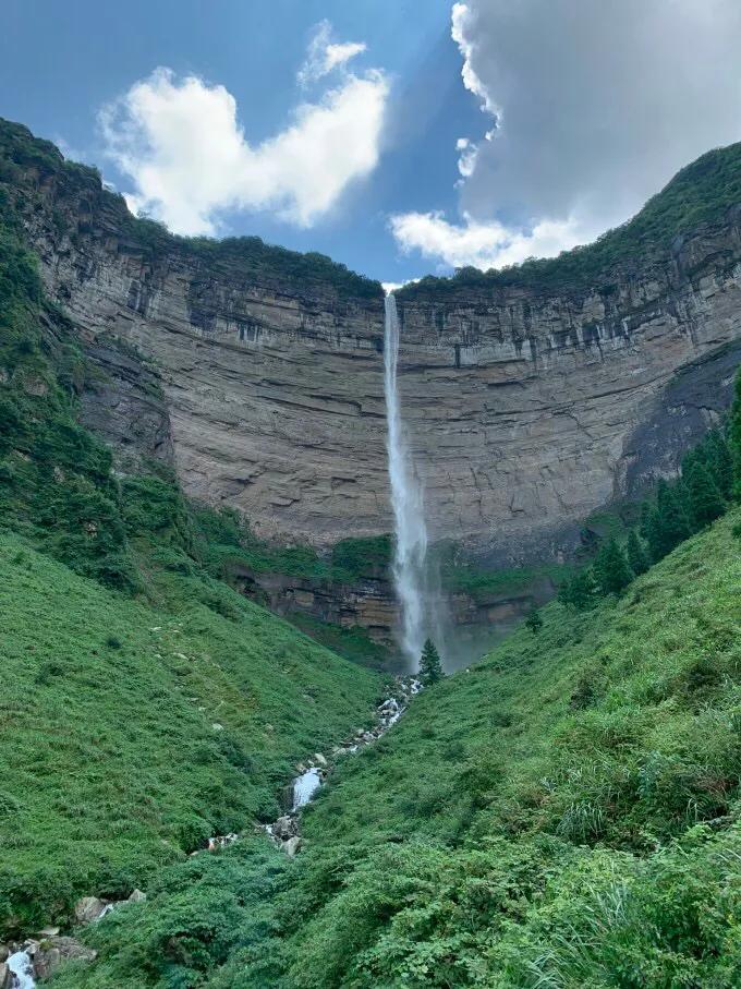 还有比它的名字更奇葩的瀑布吗?