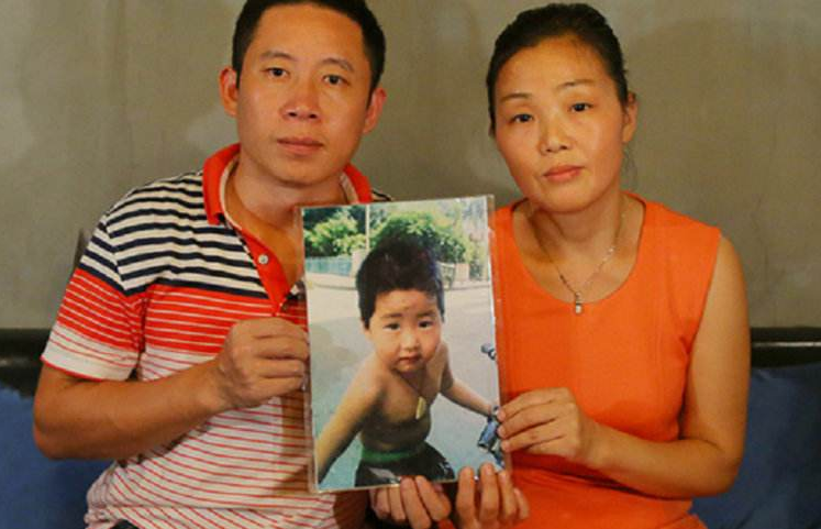 丢了14年，回到父母身边的孙卓到深圳读书，算高考移民吗？