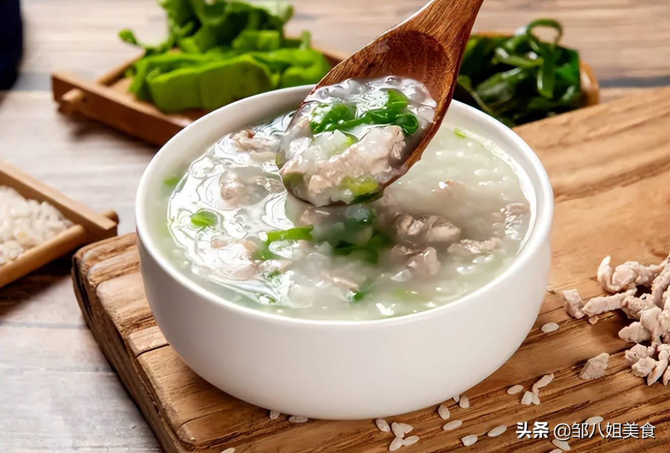 白米瘦肉粥的做法窍门（熬瘦肉粥时两招让肉软嫩不腥）