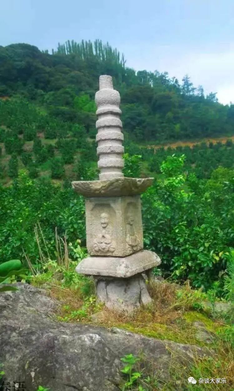 曹岩寺“閦”字读音解析：生僻字发音与佛教文化渊源探秘，带你了解其正确念法及历史背景