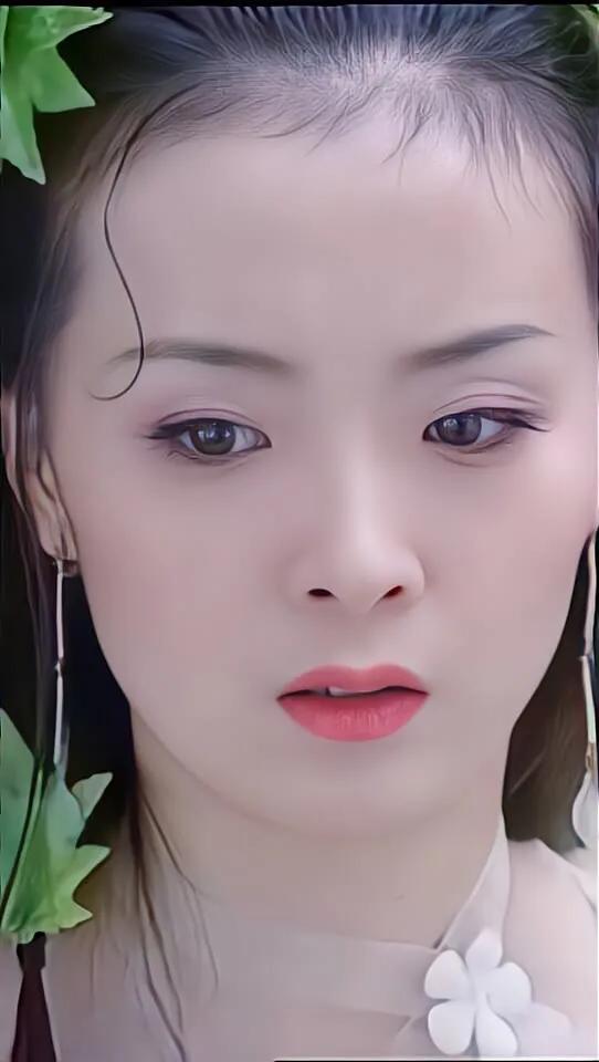 王艳的颜值巅峰，白飞飞太美了