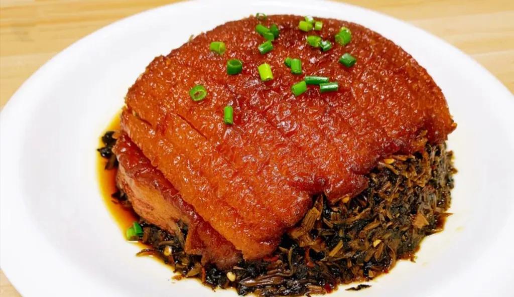 除夕团圆饭必备的10道特色菜，全家人都爱吃，招待亲朋好友倍有面