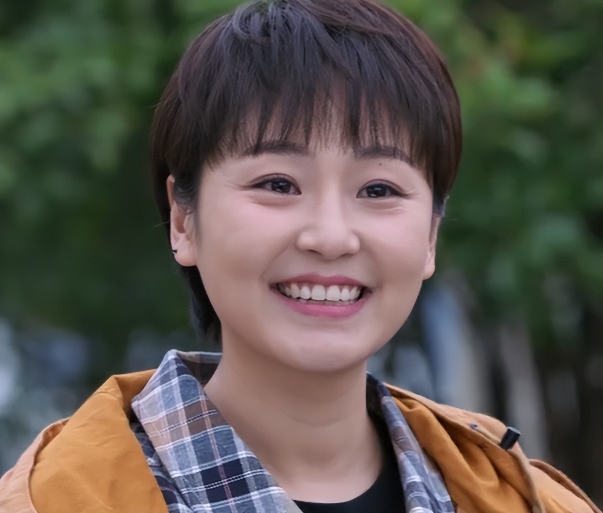七岁就演戏，出道27年不火，如今王思思凭《好好说话》圈粉无数