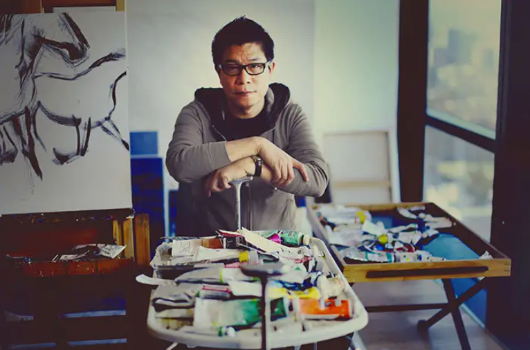 华谊王氏兄弟两人，挥金如土时有多辉煌，人走茶凉后就有多落魄