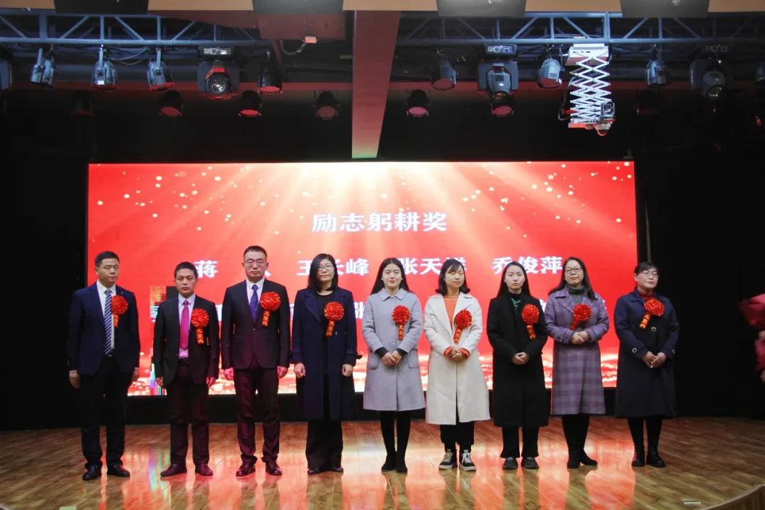 �������� ���ͬ�ԡ����������еڶ�ʮһѧУ2021��ȱ��ô��