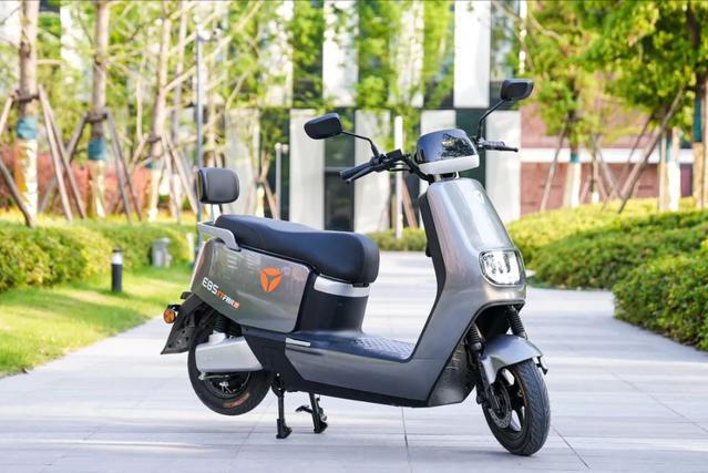 雅迪72v电动车价格(这2款电动车) - 价格百科