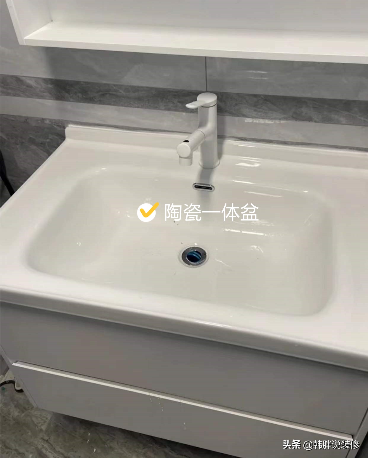 没钱装修直接住毛坯房，“赤贫风”意外走红，网友：比装修还好看