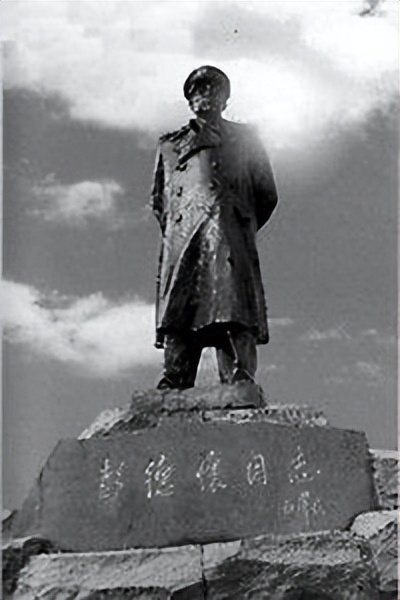 同样是演彭德怀，把宗利群、董勇和丁勇岱放一起看，差别就出来了