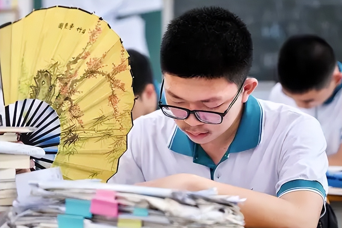 南京大学的辉煌校史，几大院系被拆成19所大学，如今仍为顶尖大学