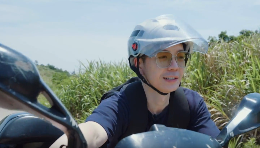 上线即热度3亿，0713的“放肆”，让《快乐再出发》满屏5星