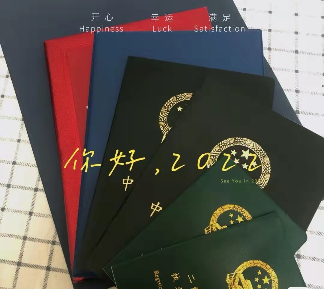 考证“上瘾”的中年人：1年考10证，1天学15个小时