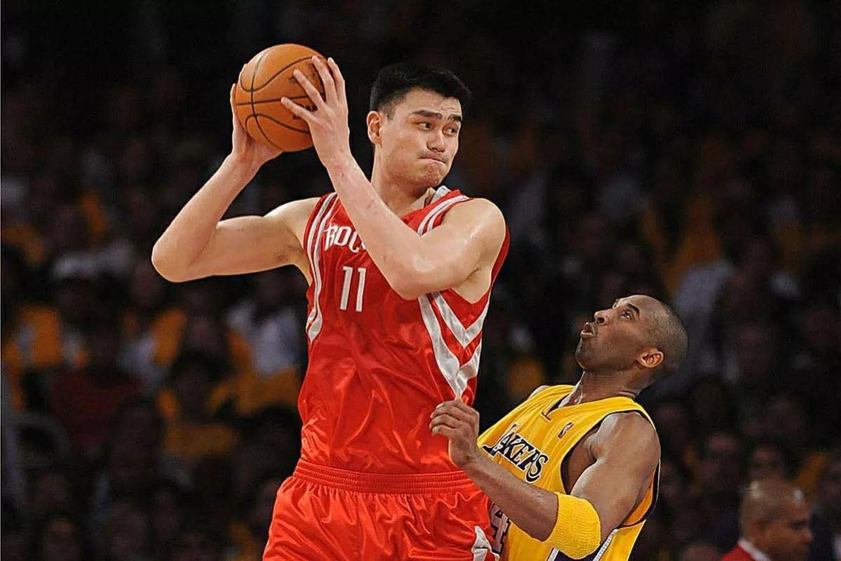 nba黄种人有哪些(战斗力如何？盘点NBA最强黄种人阵容，姚明、易建联领衔)