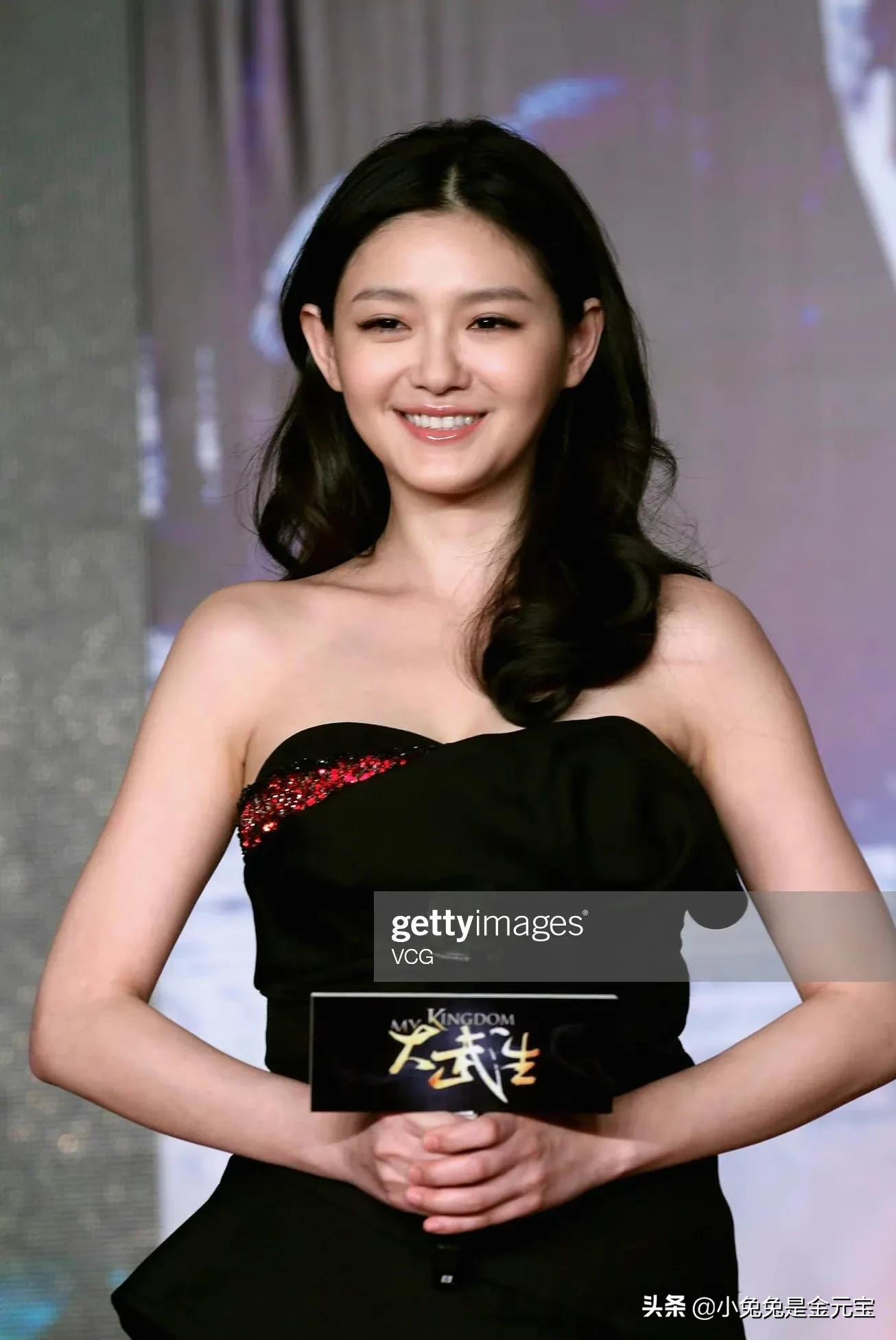 大S 韩庚还有吴尊一起出席活动 以前的明星都没有化浓妆