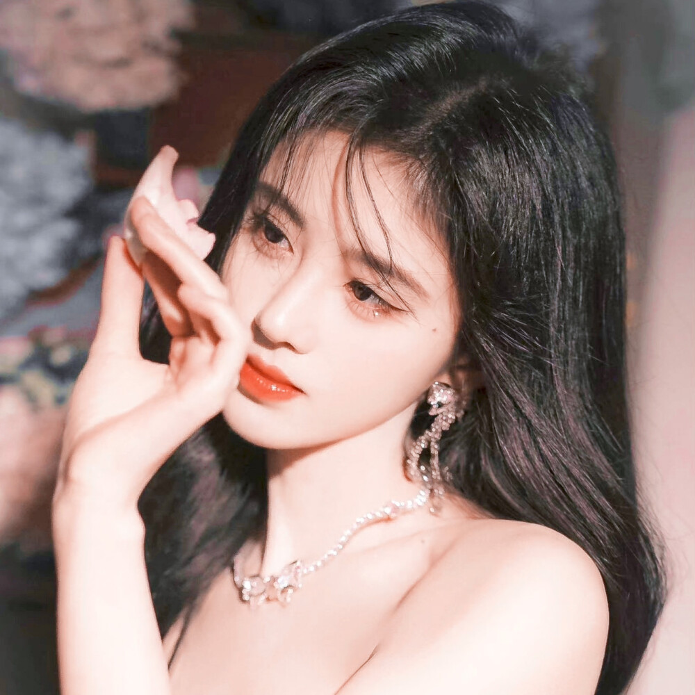 四川的女星很美呀！这5位女星个个貌美如花，你最喜欢谁