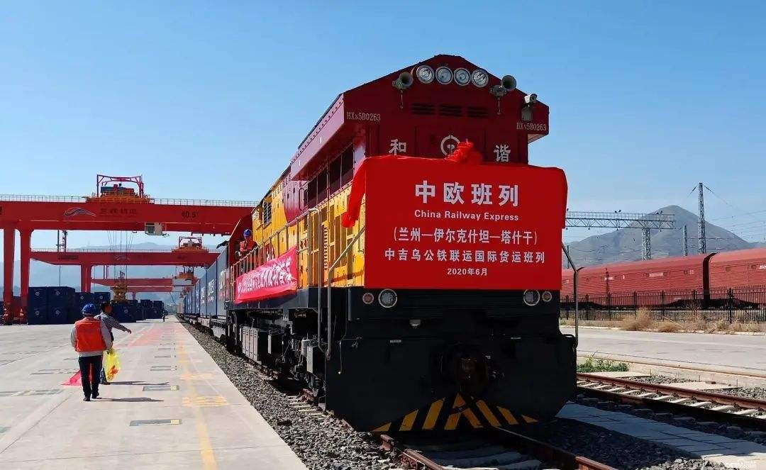 �й����롰�ж����ࡱ�������Ǽ��롰һ��һ·�����з�����æ�ؽ�